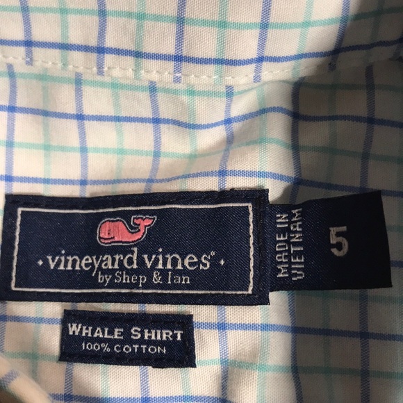 Vineyard Vines Boys Button Down - Picture 3 of 4